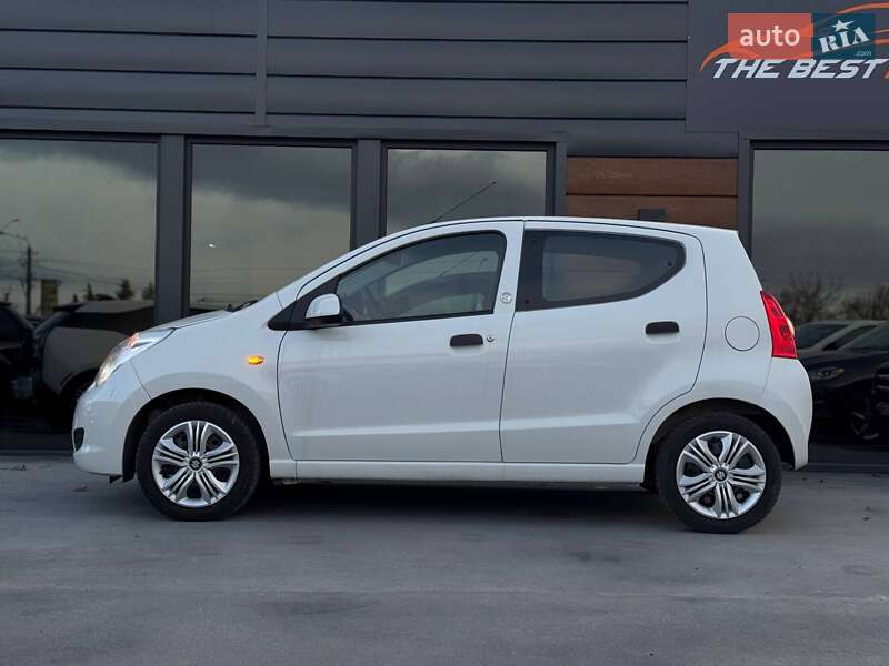 Хэтчбек Suzuki Alto 2013 в Ровно