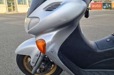 Макси-скутер Suzuki Avenis 150 2002 в 