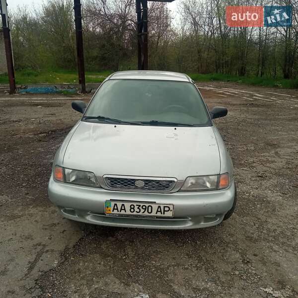 Седан Suzuki Baleno 1998 в Запорожье