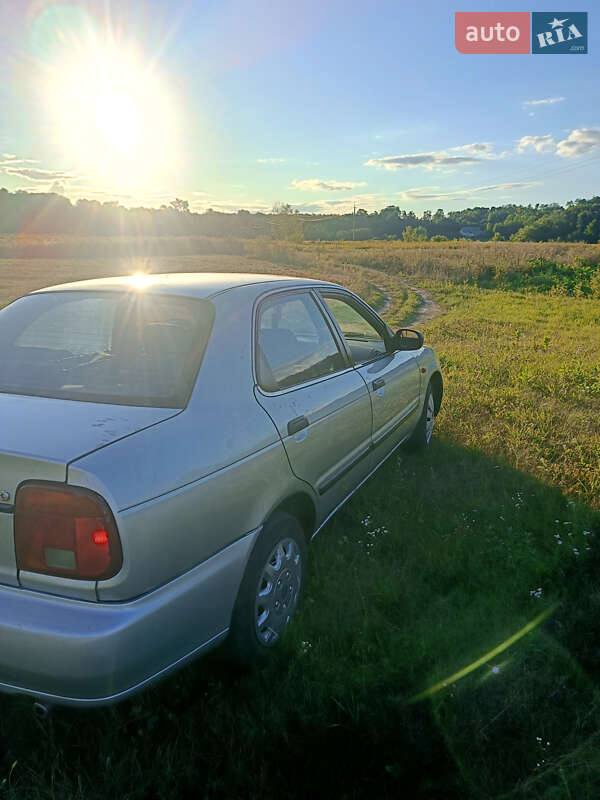 Седан Suzuki Baleno 1999 в Сребном
