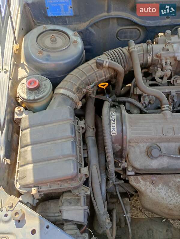 Хэтчбек Suzuki Baleno 1995 в Ирпене