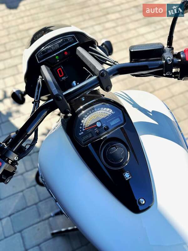 Мотоцикл Круизер Suzuki Boulevard M109R 2007 в Одессе