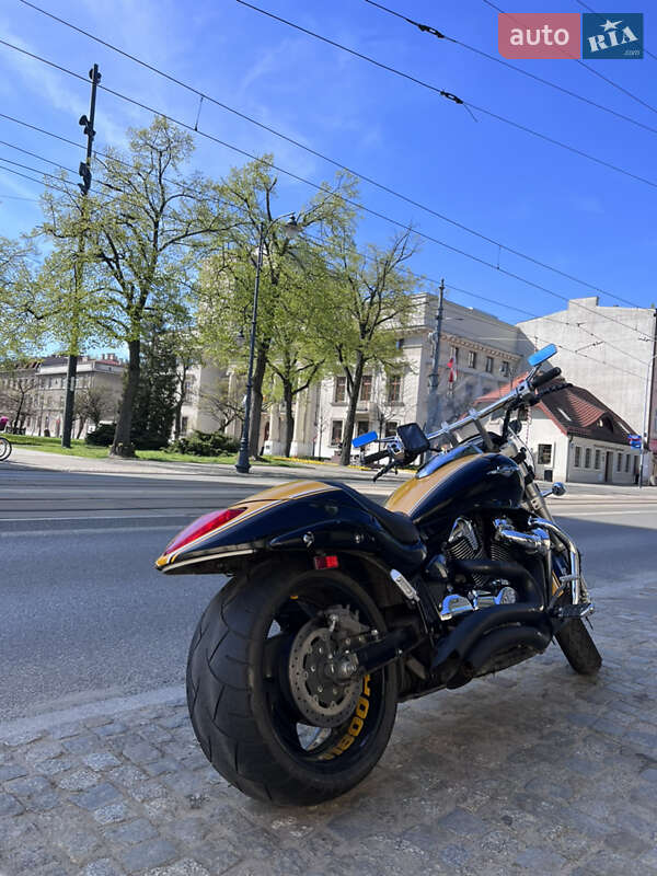 Мотоцикл Супермото (Motard) Suzuki Boulevard 2012 в Благовещенском