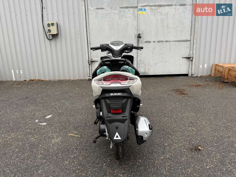 Макси-скутер Suzuki Burgman 125 2024 в Днепре