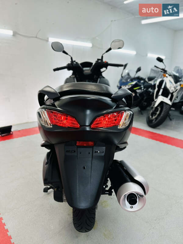 Макси-скутер Suzuki Burgman 200 2015 в Одессе