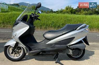 Макси-скутер Suzuki Burgman 200 2015 в Черкассах
