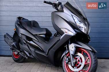 Макси-скутер Suzuki Burgman 400 2018 в Белой Церкви