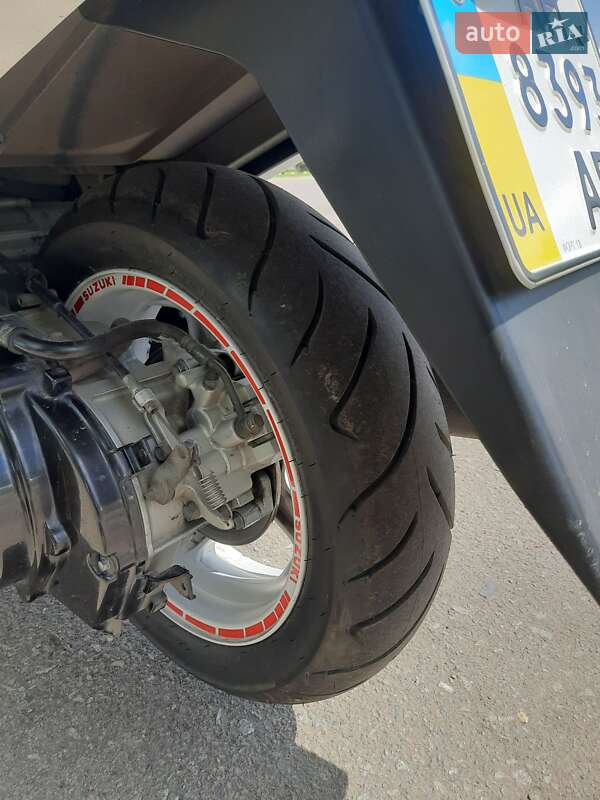 Макси-скутер Suzuki Burgman 400 2010 в Краматорске