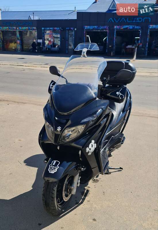 Suzuki Burgman 400 2009