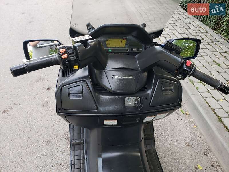 Макси-скутер Suzuki Burgman AN 650 2005 в Коломые