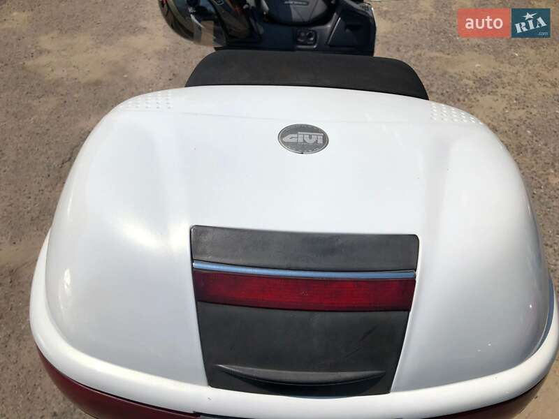 Максі-скутер Suzuki Burgman AN 650 2005 в Одесі
