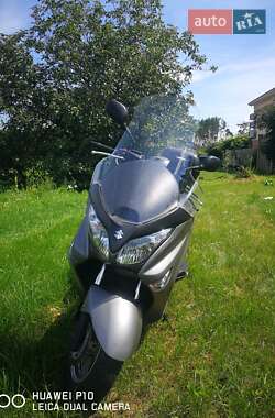 Макси-скутер Suzuki Burgman 2016 в Киеве