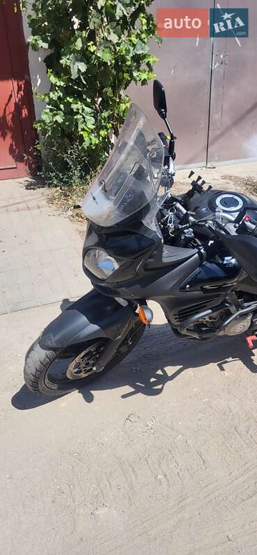 Suzuki DL 650 2012
