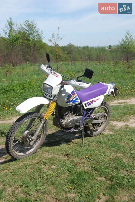 Мотоцикл Внедорожный (Enduro) Suzuki DR 250 1998 в Новом Роздоле фото 2 Мотоцикл Внедорожный (Enduro) Suzuki DR 250 1998 в Новом Роздоле