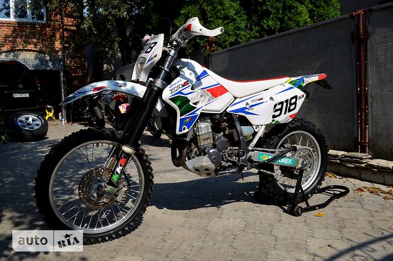 Мотоцикл Внедорожный (Enduro) Suzuki DR-Z 400 2002 в Ровно
