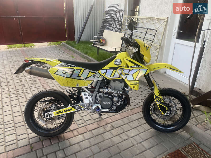 Мотоцикл Супермото (Motard) Suzuki DR-Z 400SM 2007 в 