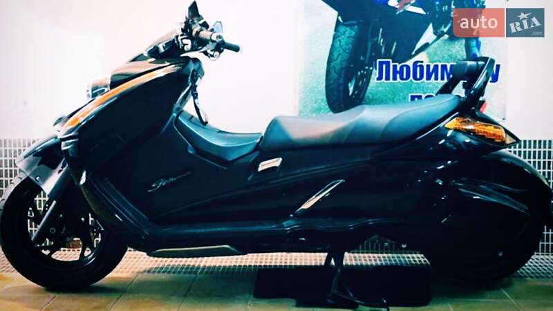 Макси-скутер Suzuki Gemma 50 2011 в Львове