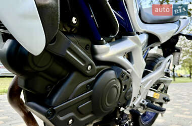Мотоцикл Спорт-туризм Suzuki Gladius 400 2010 в 
