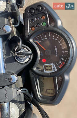 Мотоцикл Без обтекателей (Naked bike) Suzuki Gladius 400 2010 в 