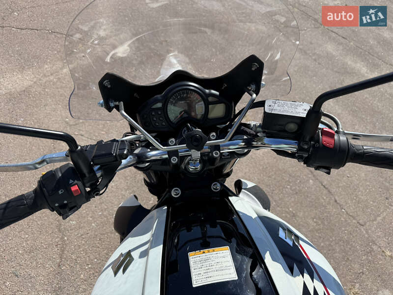 Мотоцикл Без обтекателей (Naked bike) Suzuki Gladius 400 2012 в Сновске