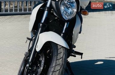 Спортбайк Suzuki Gladius 400 2012 в Рокитному