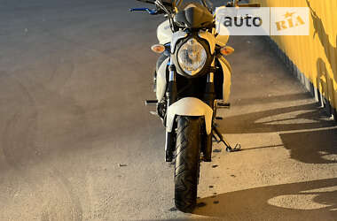 Мотоцикл Без обтекателей (Naked bike) Suzuki Gladius 650 2009 в Нежине