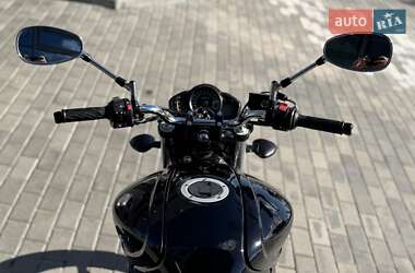Мотоцикл Без обтекателей (Naked bike) Suzuki Gladius 650 2010 в 