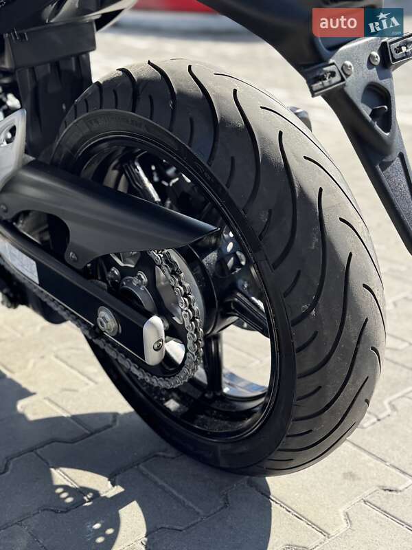 Мотоцикл Без обтекателей (Naked bike) Suzuki Gladius 650 2010 в Ровно фото 20 Мотоцикл Без обтекателей (Naked bike) Suzuki Gladius 650 2010 в Ровно