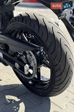 Мотоцикл Без обтекателей (Naked bike) Suzuki Gladius 650 2010 в 