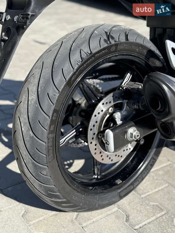 Мотоцикл Без обтекателей (Naked bike) Suzuki Gladius 650 2010 в Ровно фото 19 Мотоцикл Без обтекателей (Naked bike) Suzuki Gladius 650 2010 в Ровно