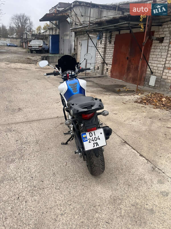 Мотоцикл Классик Suzuki Gladius 650 2009 в Южноукраинске фото 3 Мотоцикл Классик Suzuki Gladius 650 2009 в Южноукраинске