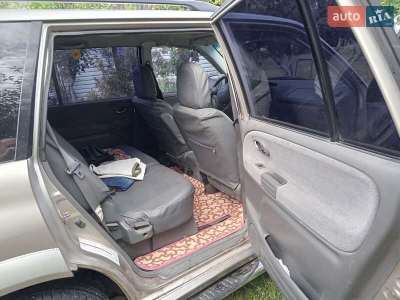 Внедорожник / Кроссовер Suzuki Grand Vitara XL7 2002 в Золочеве фото 4 Внедорожник / Кроссовер Suzuki Grand Vitara XL7 2002 в Золочеве