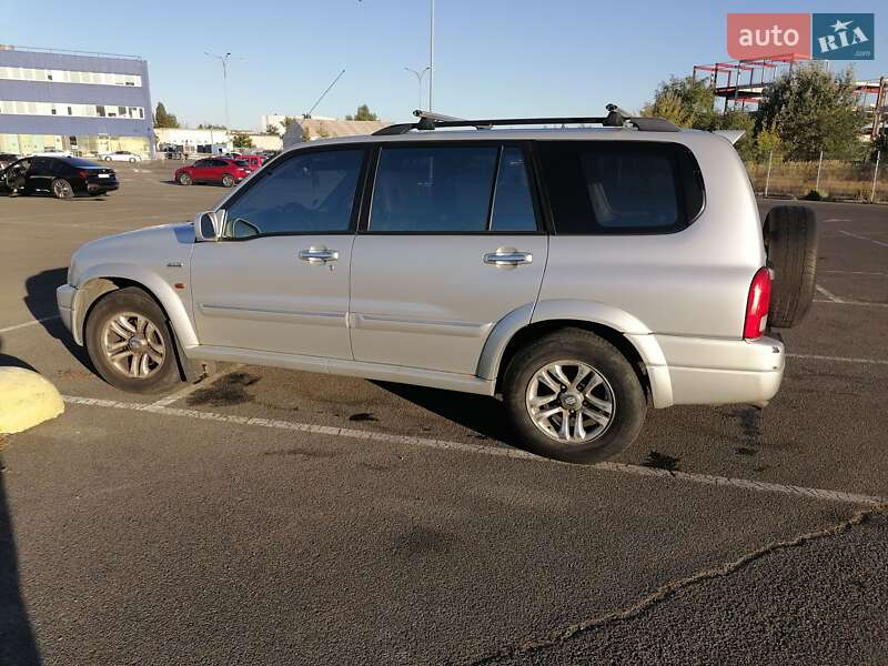 Внедорожник / Кроссовер Suzuki Grand Vitara XL7 2004 в Киеве фото 11 Внедорожник / Кроссовер Suzuki Grand Vitara XL7 2004 в Киеве