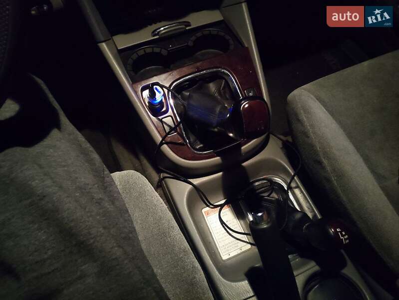 Внедорожник / Кроссовер Suzuki Grand Vitara XL7 2003 в Киеве