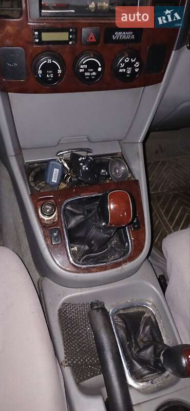 Внедорожник / Кроссовер Suzuki Grand Vitara XL7 2003 в Киеве фото 2 Внедорожник / Кроссовер Suzuki Grand Vitara XL7 2003 в Киеве