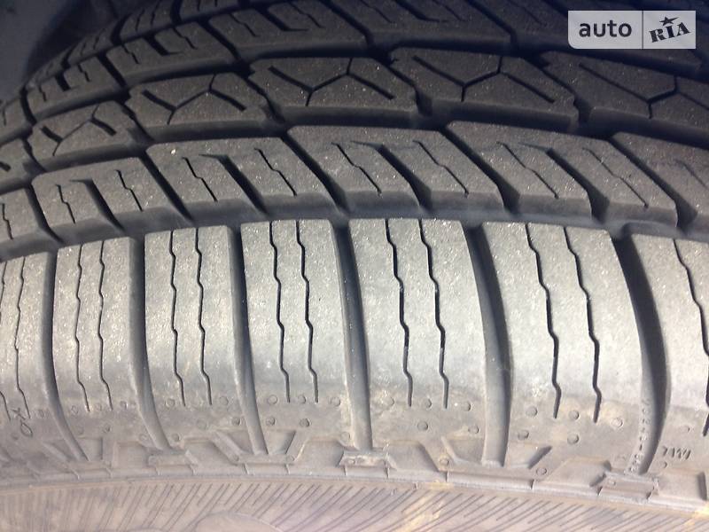 Внедорожник / Кроссовер Suzuki Grand Vitara 2003 в Киеве фото 9 Внедорожник / Кроссовер Suzuki Grand Vitara 2003 в Киеве