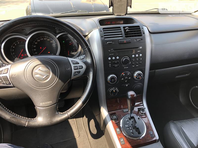 Позашляховик / Кросовер Suzuki Grand Vitara 2006 в Києві