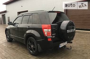 Позашляховик / Кросовер Suzuki Grand Vitara 2008 в 
