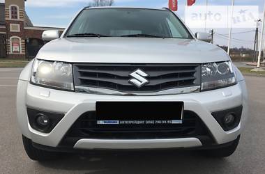Позашляховик / Кросовер Suzuki Grand Vitara 2013 в 