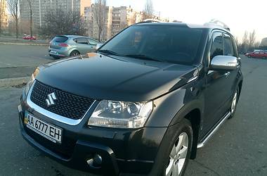 Позашляховик / Кросовер Suzuki Grand Vitara 2010 в 