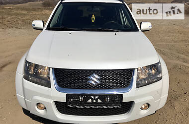 Позашляховик / Кросовер Suzuki Grand Vitara 2010 в 