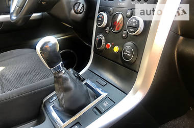 Позашляховик / Кросовер Suzuki Grand Vitara 2010 в 