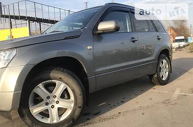 Позашляховик / Кросовер Suzuki Grand Vitara 2006 в 