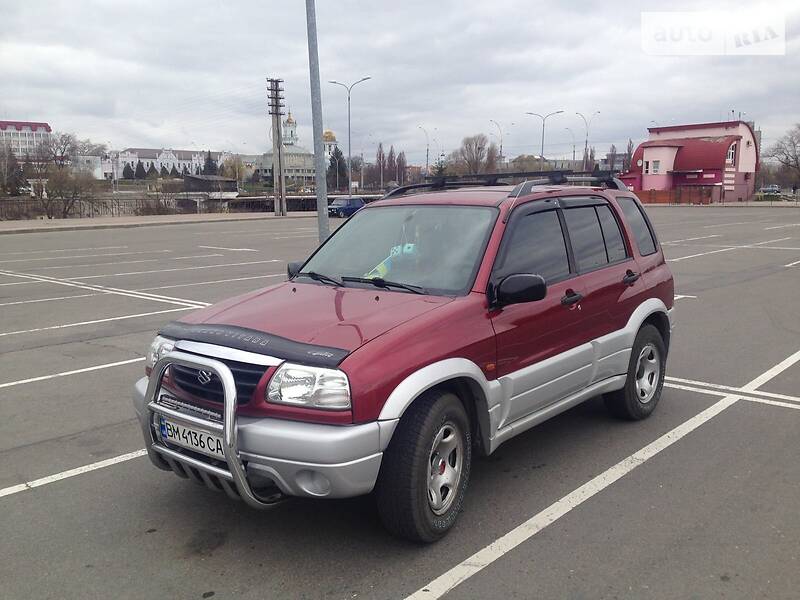 Внедорожник / Кроссовер Suzuki Grand Vitara 2003 в Сумах