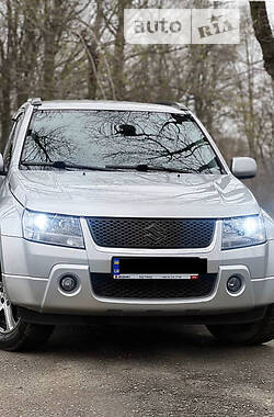 Позашляховик / Кросовер Suzuki Grand Vitara 2006 в Новояворівську