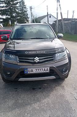 Позашляховик / Кросовер Suzuki Grand Vitara 2014 в Острозі