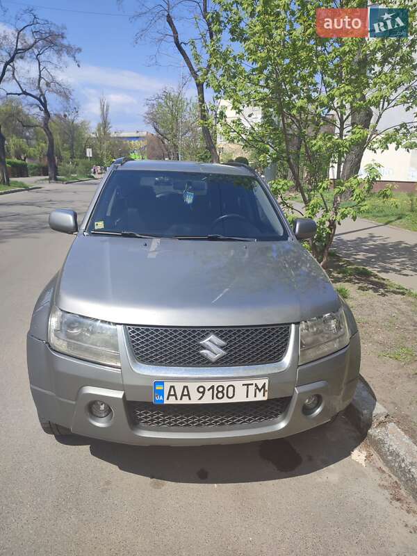 Позашляховик / Кросовер Suzuki Grand Vitara 2008 в Києві