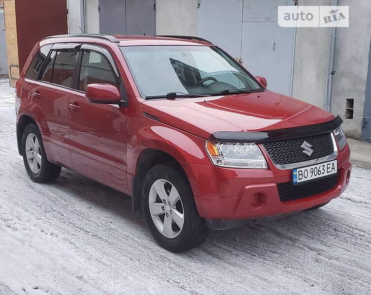 Позашляховик / Кросовер Suzuki Grand Vitara 2011 в Тернополі