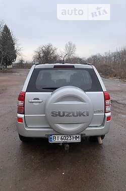 Внедорожник / Кроссовер Suzuki Grand Vitara 2006 в Гадяче