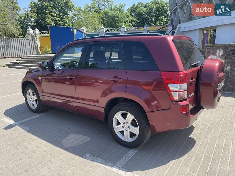 Внедорожник / Кроссовер Suzuki Grand Vitara 2008 в Киеве